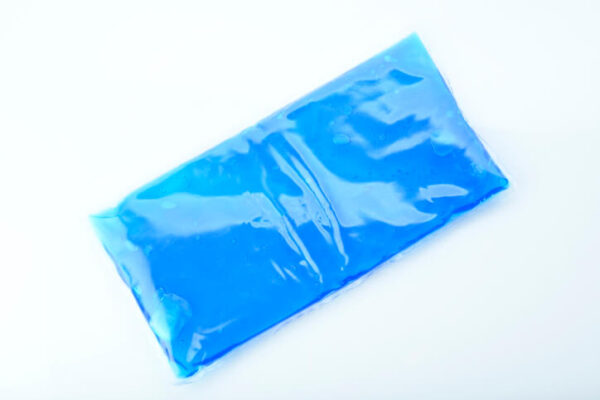 a blue icepack