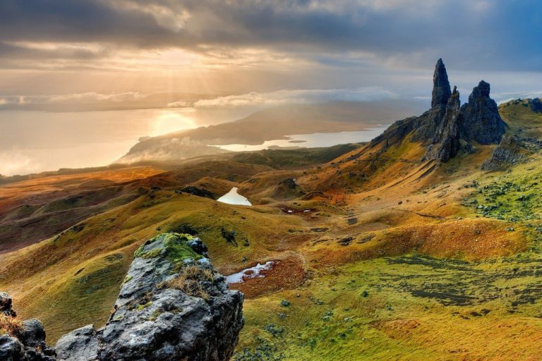 a landscape of the countryside in Scotland